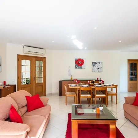 Villa Caly *